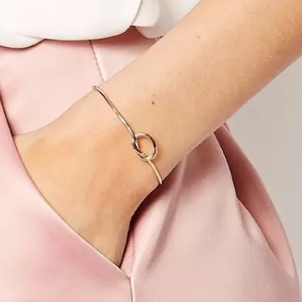 Simple Knot Bangle in Silver